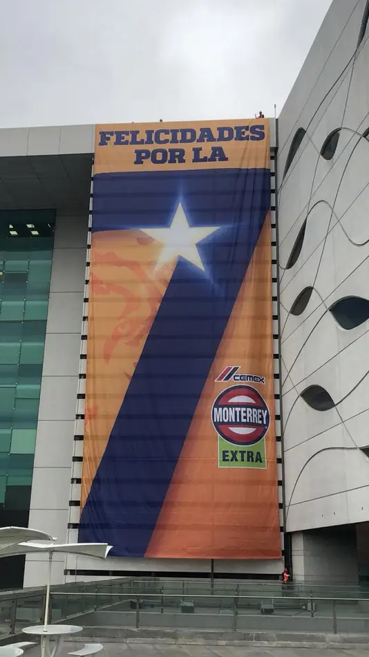 Impresion Lona Mesh Microperforada Gran Formato Cemex - MkTing activo