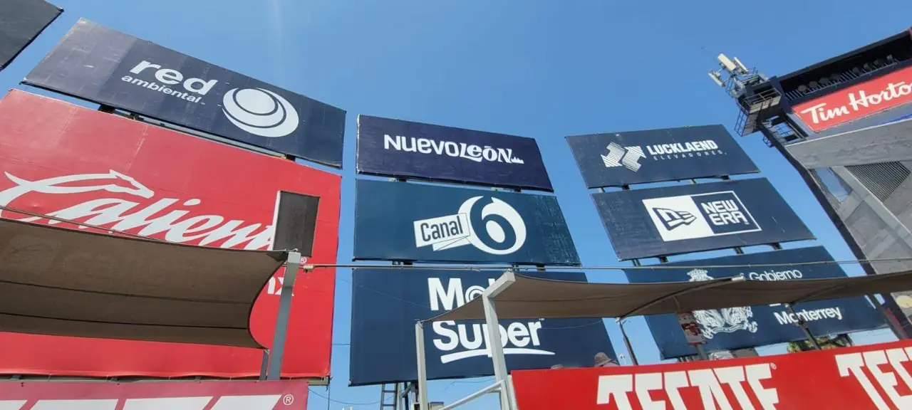 Publicidad Exterior Estadio Monterrey - MkTing activo