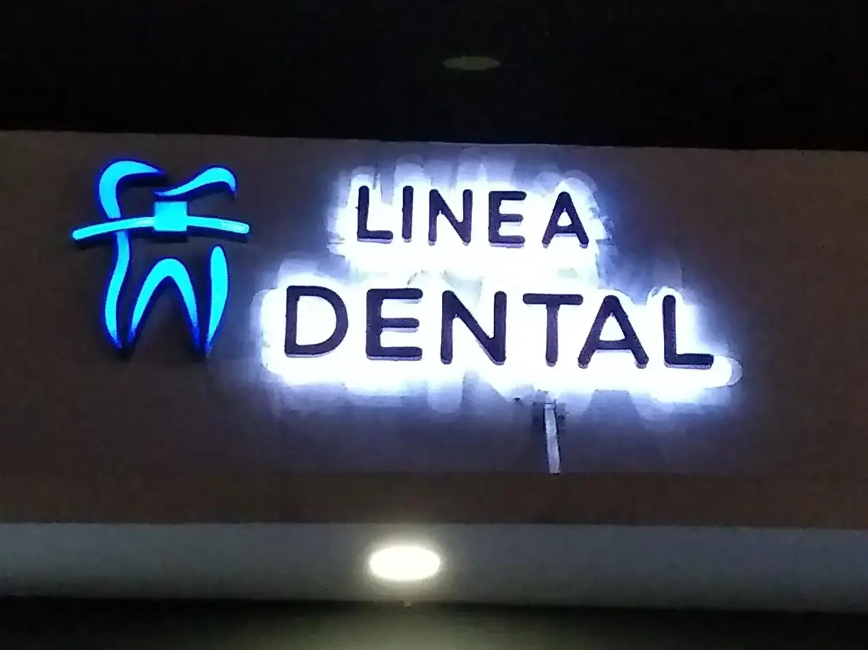Anuncio luminoso 3D LÍNEA DENTAL SANTA MARIA