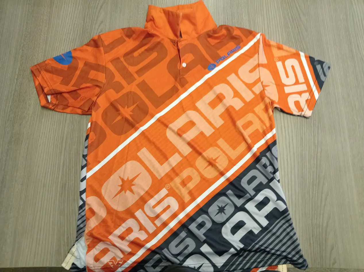 Playera tipo Racing Sublimada Diseño Envolvente de Alta Definición. - MkTing activo