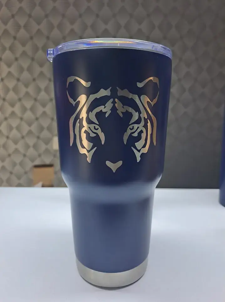 Grabado láser en vaso YETI